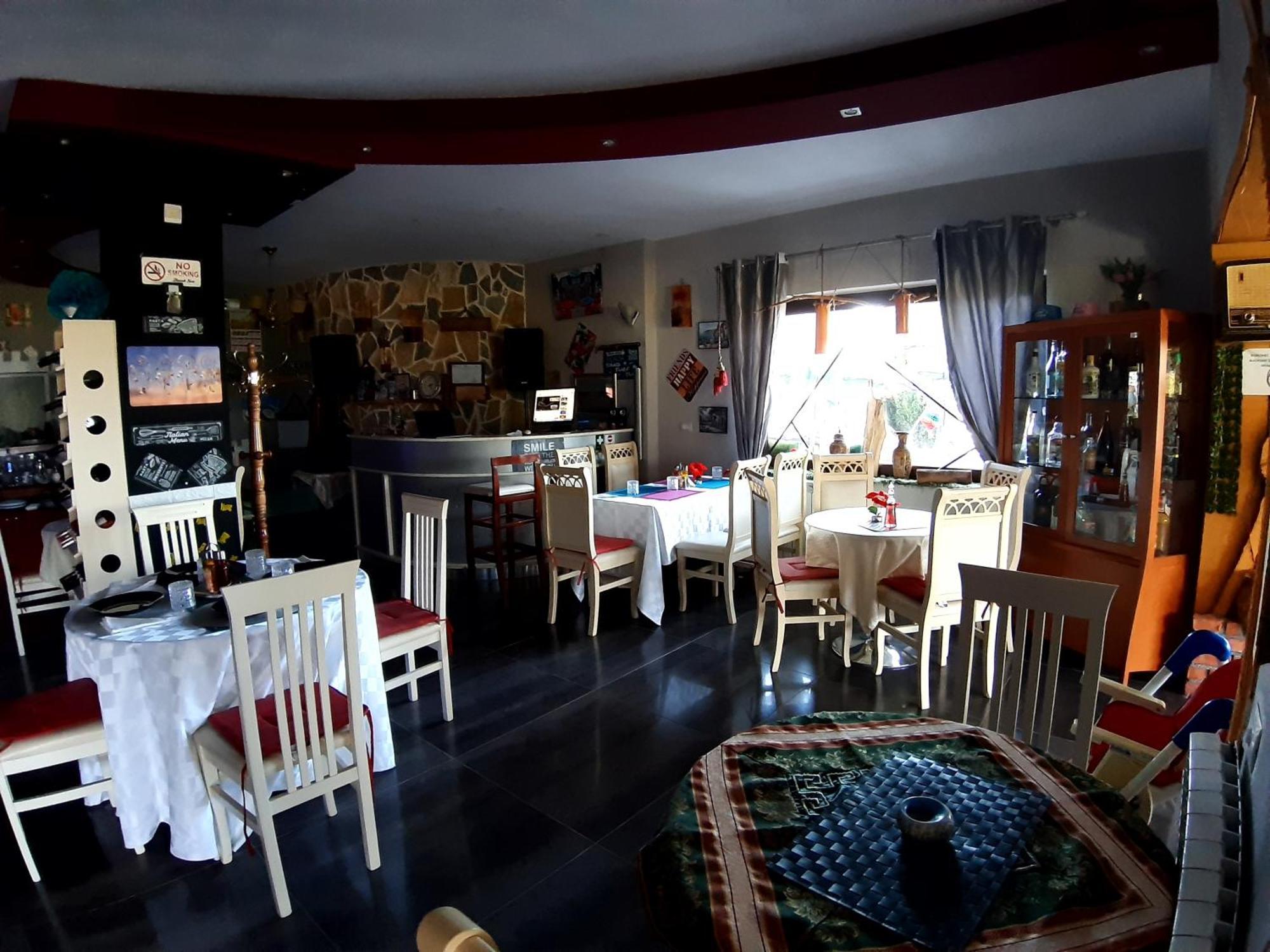 Hotel Villa Stone Dream Bar Restaurant Udenisht Extérieur photo